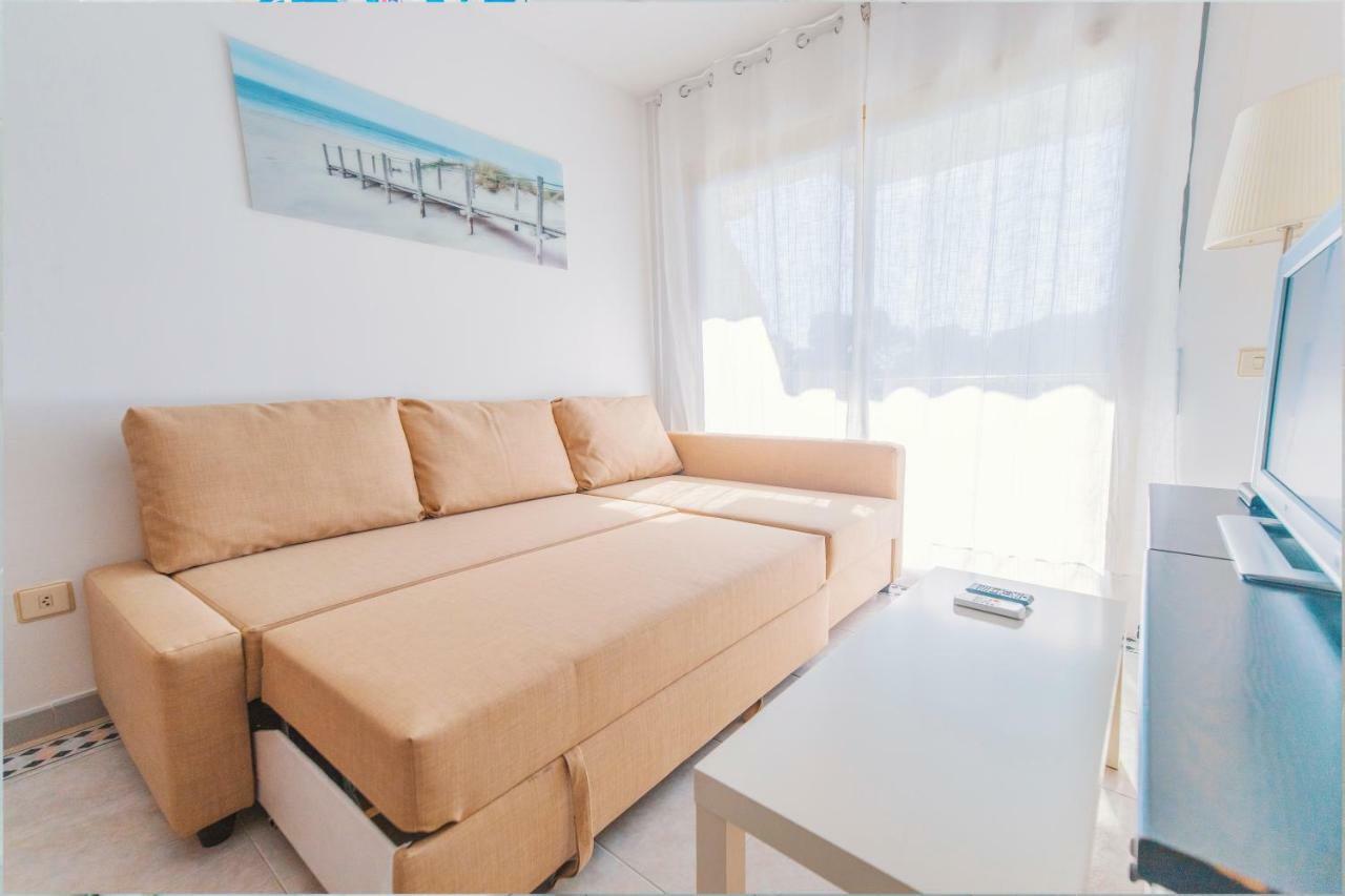 Apartamento Familiar Leomar Салоу Экстерьер фото